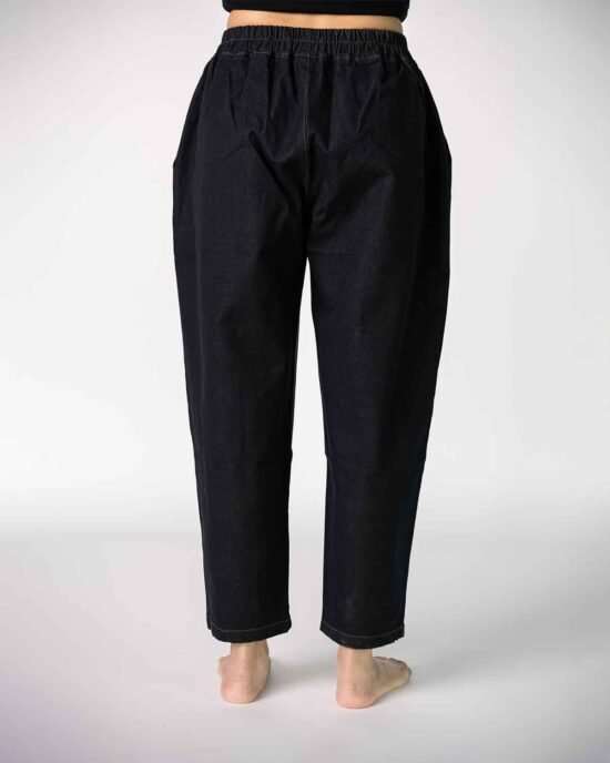 Zeda’s unisex all day long denim - Black